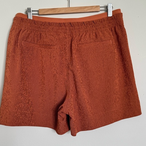 Athleta Women's Echo Short Burnt Orange active workout outdoors 5 inch Size 14 - Picture 4 of 10